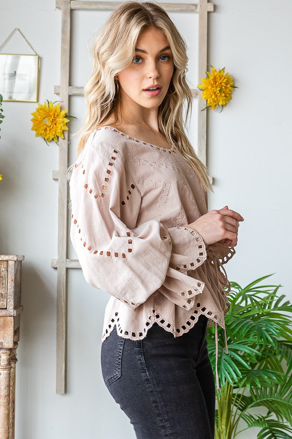 Oli & Hali Embroidered Washed Scallop Edge Top