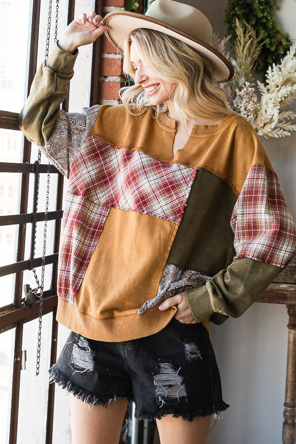 Oli & Hali Mineral Washed Fabric Mixed Pullover Top