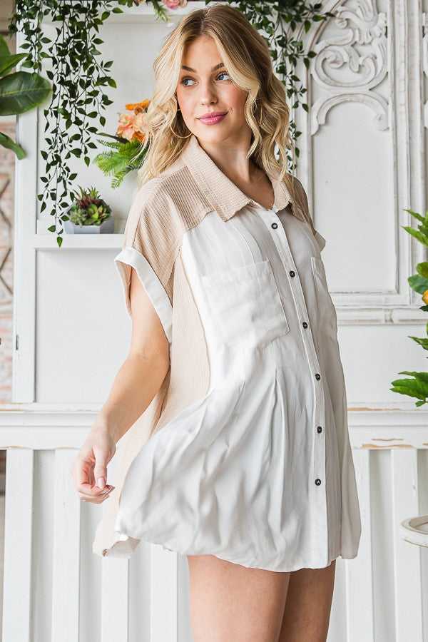 Oli & Hali Pleated Sleeveless Button Front Shirt Top