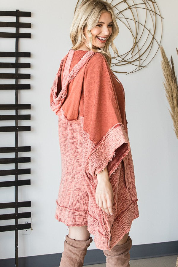 Oli & Hali Mineral Washed Contrast Half Pocketed Lace Top