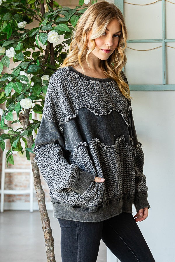 Oli & Hali Washed Fabric Mixed Pullover Top