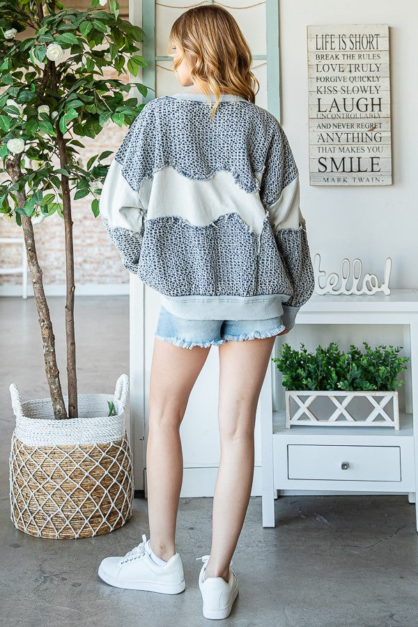 Oli & Hali Washed Fabric Mixed Pullover Top