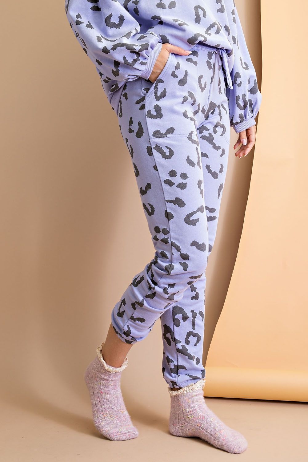 Easel Animal Print Terry Knit Washed Cuffed Hem Jogger Sweat Pants - Roulhac Fashion Boutique