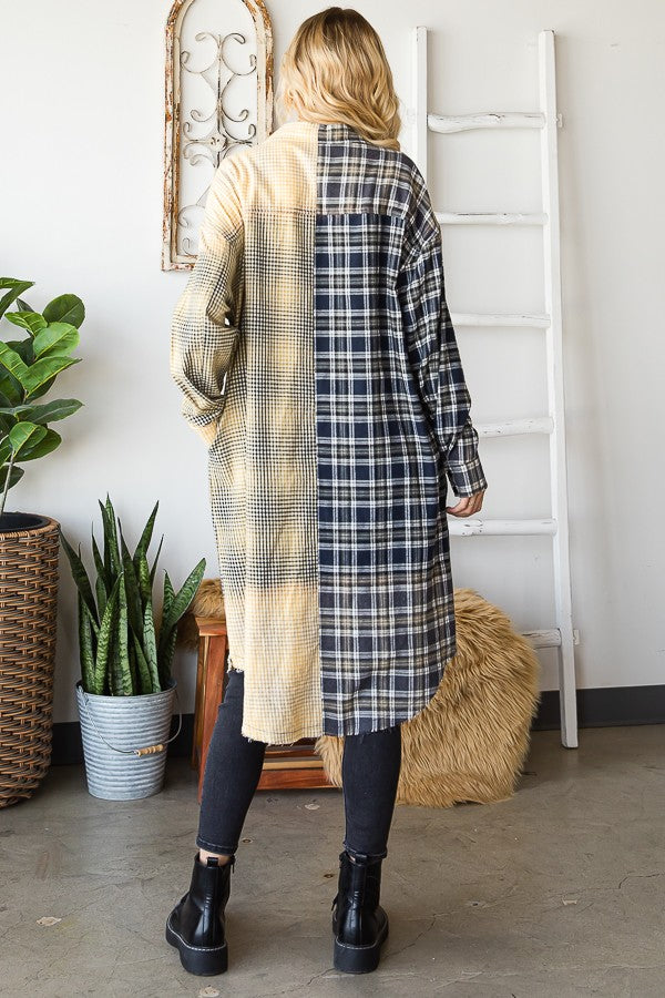 Oli & Hali 

Bleeched Plaid Mixed Long Shirts 

Top